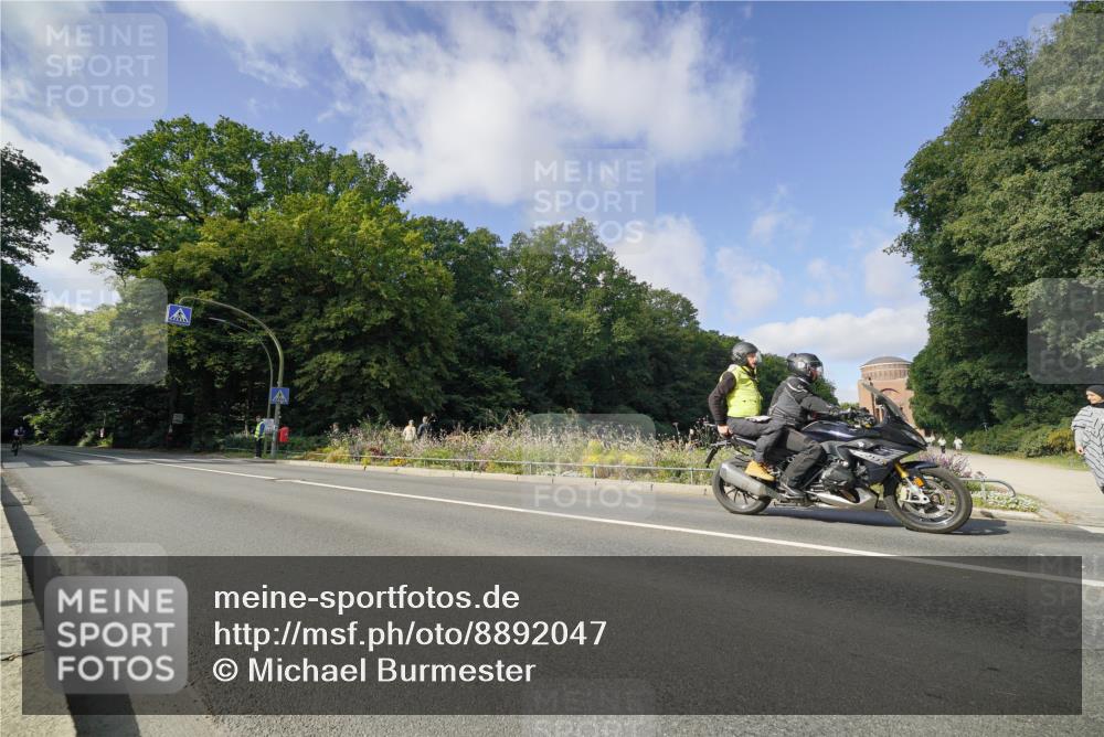 14.09.2025 - Stadtparktriathlon Michael Burmester http://msf.ph/oto/8892047 14.09.2025 10:55:18 Radfahren 632, 705, 721, 729, 842, 847, 875 meine-sportfotos.de