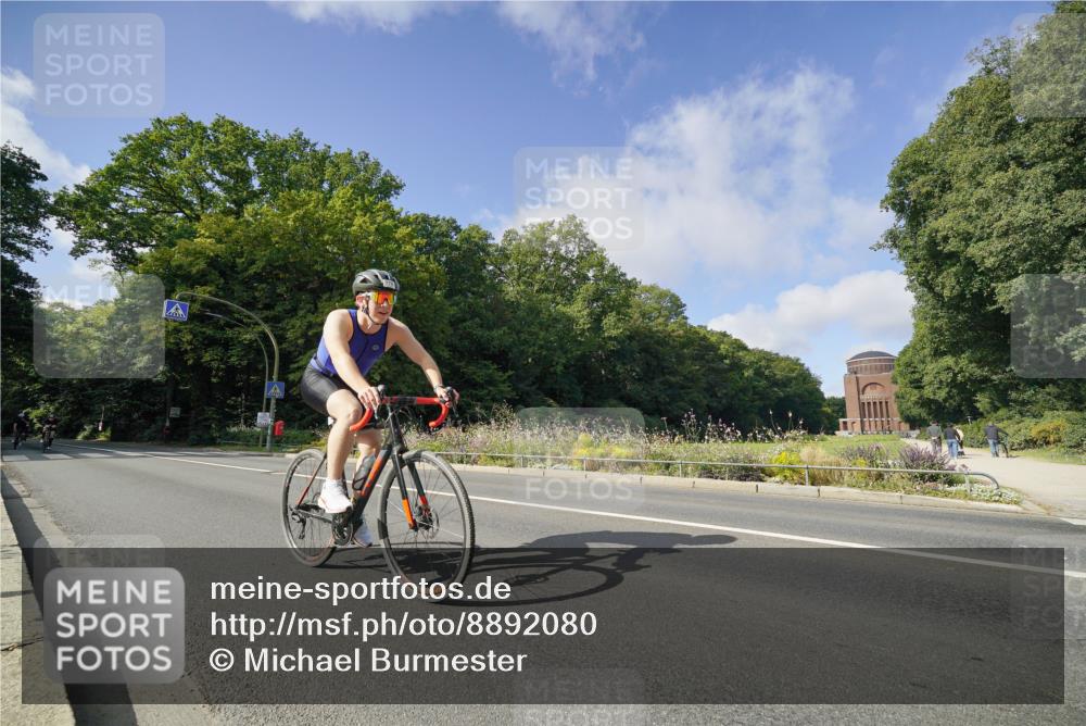 14.09.2025 - Stadtparktriathlon Michael Burmester http://msf.ph/oto/8892080 14.09.2025 10:56:36 Radfahren 763, 774, 776, 778, 788, 802, 803, 849 meine-sportfotos.de