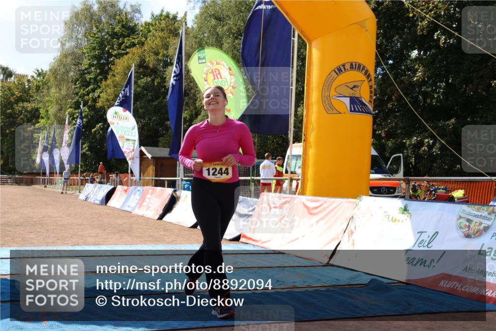 14.09.2025 - Airport Race Strokosch-Dieckow http://msf.ph/oto/8892094 14.09.2025 13:25:06 Ziel 1244 meine-sportfotos.de