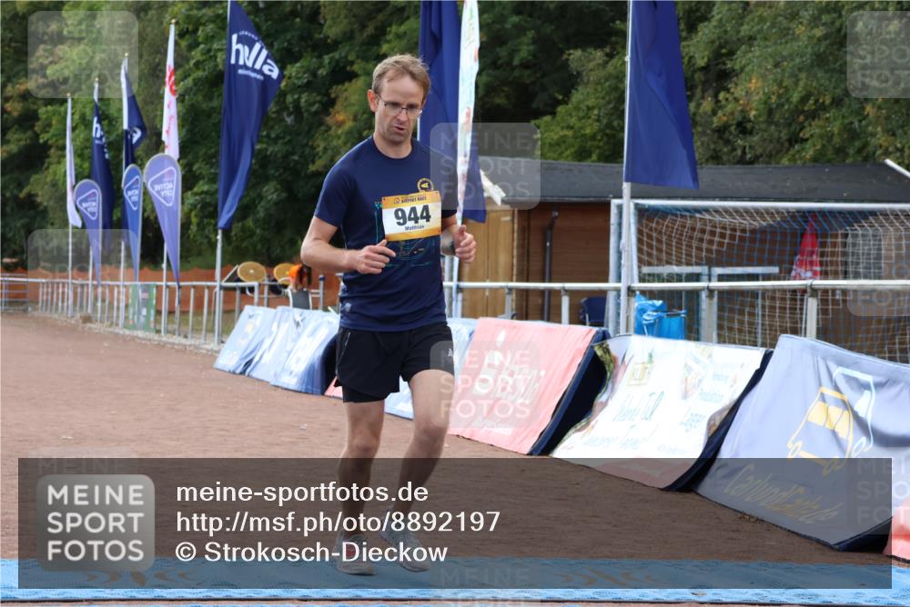 14.09.2025 - Airport Race Strokosch-Dieckow http://msf.ph/oto/8892197 14.09.2025 13:29:55 Ziel 944 meine-sportfotos.de