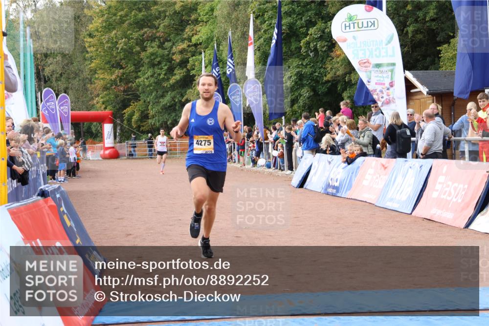 14.09.2025 - Airport Race Strokosch-Dieckow http://msf.ph/oto/8892252 14.09.2025 11:59:01 Ziel 828, 4275 meine-sportfotos.de