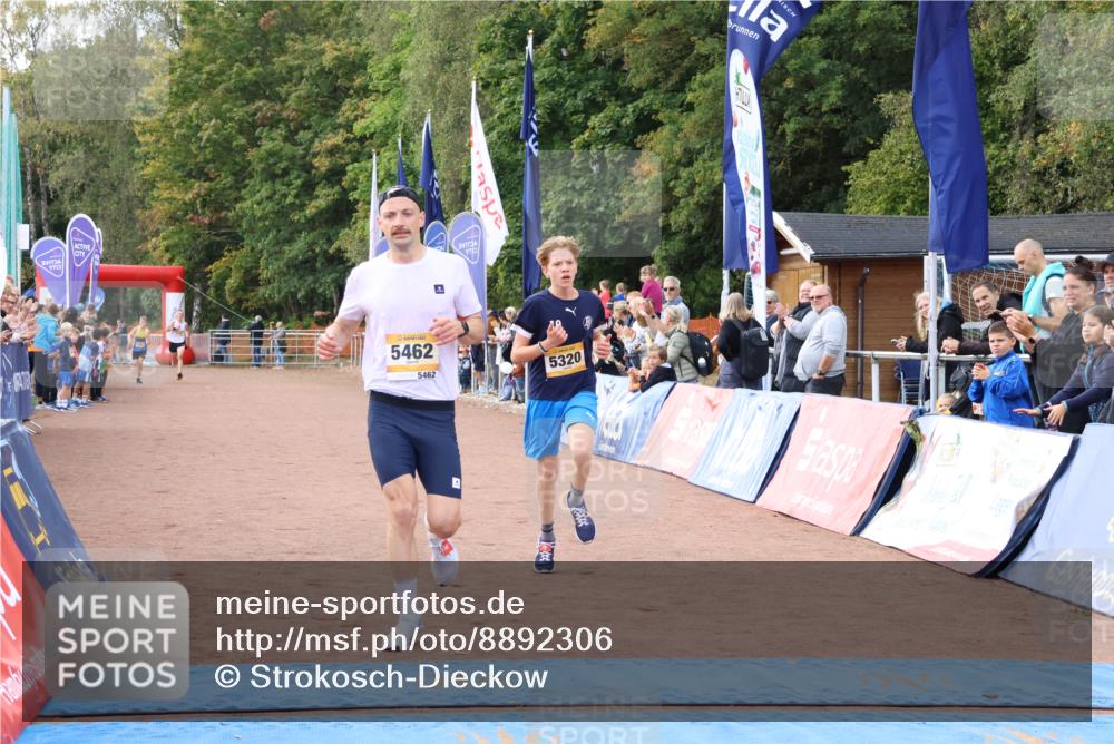 14.09.2025 - Airport Race Strokosch-Dieckow http://msf.ph/oto/8892306 14.09.2025 11:59:22 Ziel 5049, 5320, 5462 meine-sportfotos.de