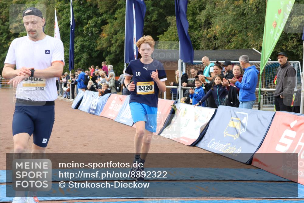 14.09.2025 - Airport Race Strokosch-Dieckow http://msf.ph/oto/8892322 14.09.2025 11:59:23 Ziel 5049, 5320, 5462 meine-sportfotos.de