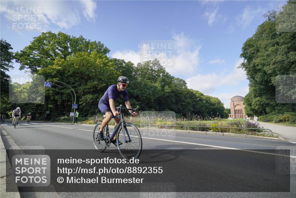 14.09.2025 - Stadtparktriathlon Michael Burmester http://msf.ph/oto/8892355 14.09.2025 11:05:24 Radfahren 796, 827, 835, 836, 846, 853, 855, 898 meine-sportfotos.de