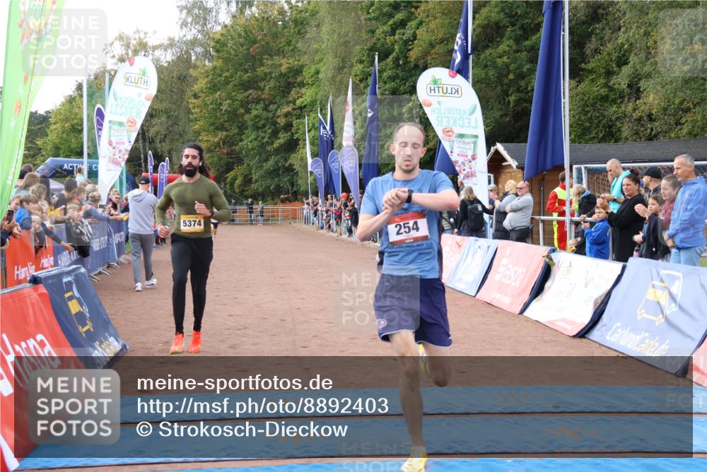 14.09.2025 - Airport Race Strokosch-Dieckow http://msf.ph/oto/8892403 14.09.2025 11:59:47 Ziel 254, 4108, 5054, 5374 meine-sportfotos.de
