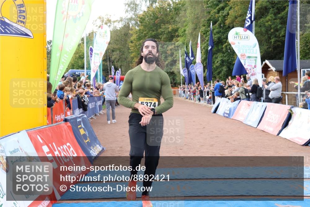 14.09.2025 - Airport Race Strokosch-Dieckow http://msf.ph/oto/8892421 14.09.2025 11:59:49 Ziel 254, 5054, 5374 meine-sportfotos.de
