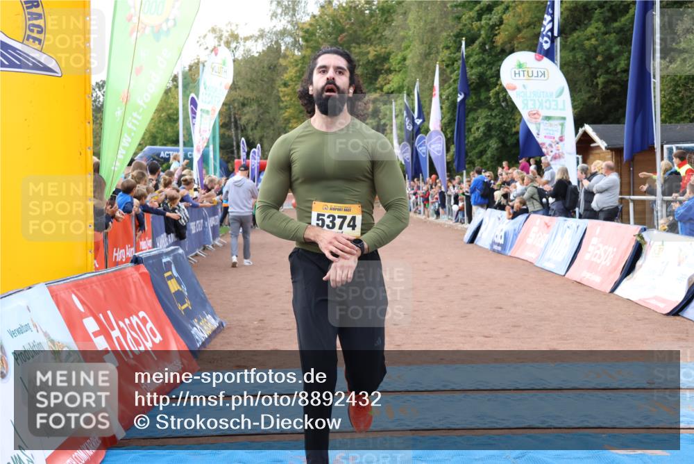 14.09.2025 - Airport Race Strokosch-Dieckow http://msf.ph/oto/8892432 14.09.2025 11:59:49 Ziel 254, 5054, 5374 meine-sportfotos.de