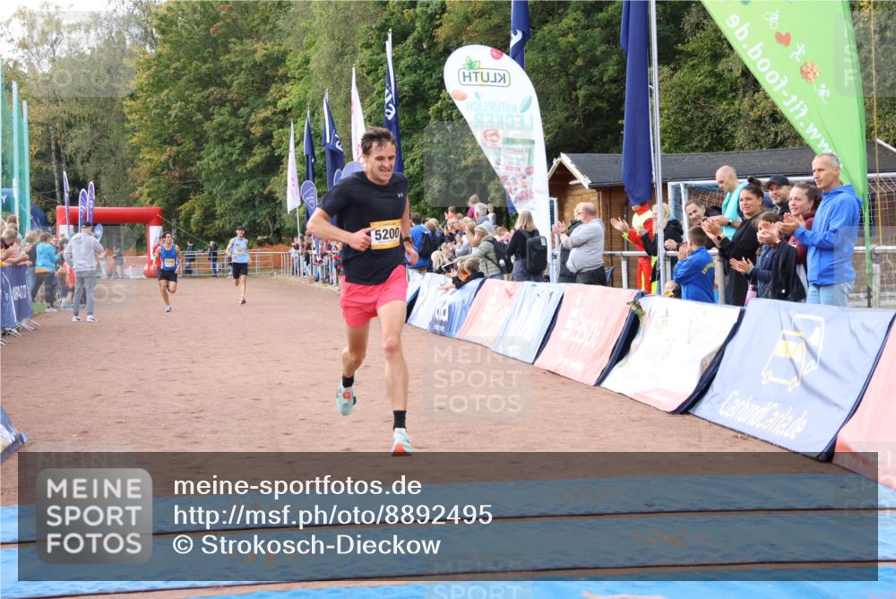 14.09.2025 - Airport Race Strokosch-Dieckow http://msf.ph/oto/8892495 14.09.2025 12:00:10 Ziel 1527, 5200, 5318 meine-sportfotos.de