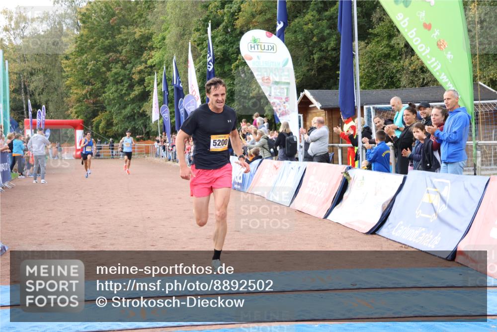 14.09.2025 - Airport Race Strokosch-Dieckow http://msf.ph/oto/8892502 14.09.2025 12:00:10 Ziel 1527, 5200, 5318 meine-sportfotos.de