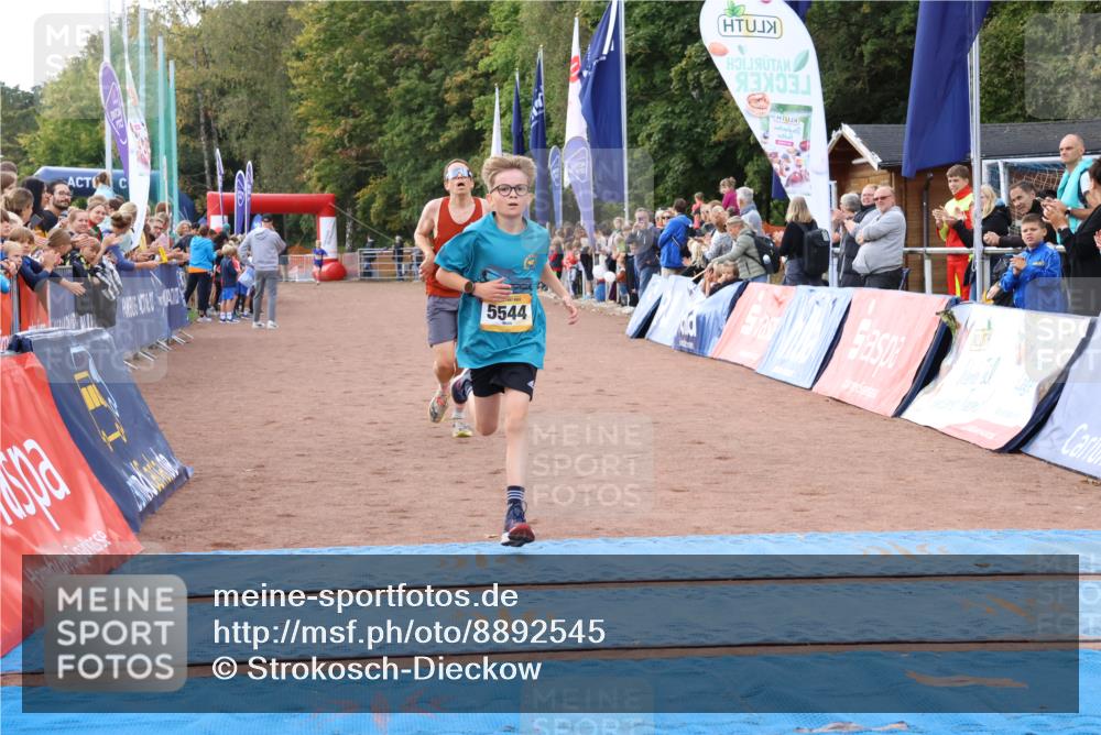14.09.2025 - Airport Race Strokosch-Dieckow http://msf.ph/oto/8892545 14.09.2025 12:00:30 Ziel 5033, 5544 meine-sportfotos.de