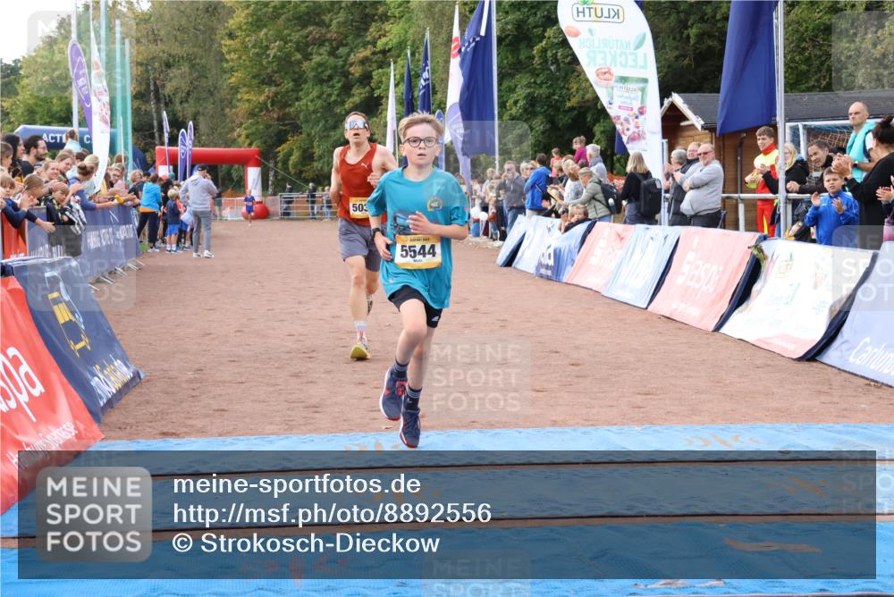 14.09.2025 - Airport Race Strokosch-Dieckow http://msf.ph/oto/8892556 14.09.2025 12:00:30 Ziel 5033, 5544 meine-sportfotos.de