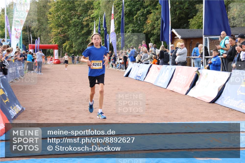 14.09.2025 - Airport Race Strokosch-Dieckow http://msf.ph/oto/8892627 14.09.2025 12:01:01 Ziel 4203 meine-sportfotos.de