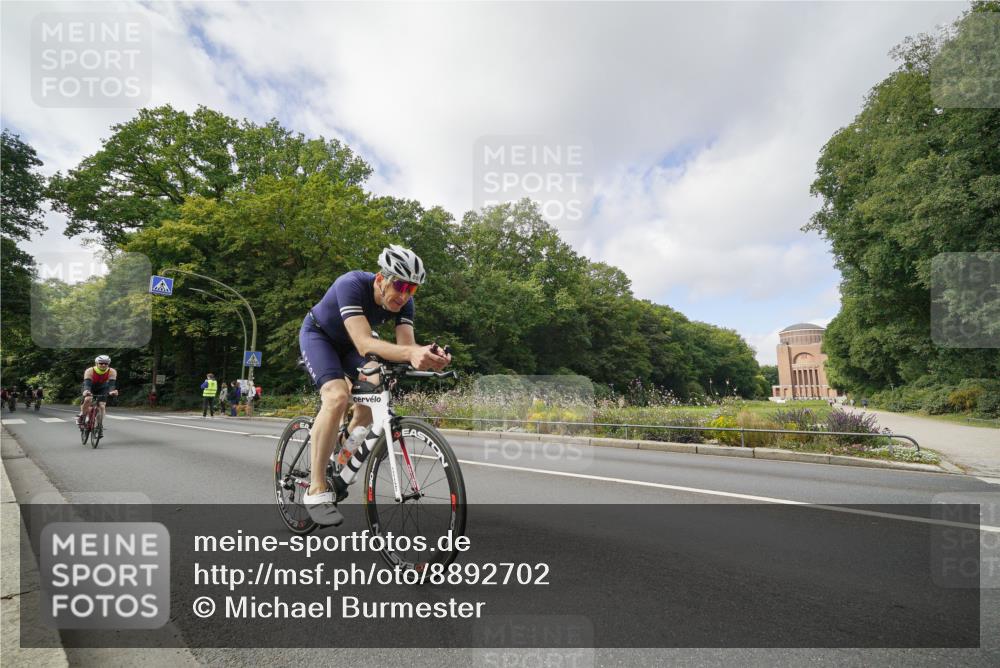 14.09.2025 - Stadtparktriathlon Michael Burmester http://msf.ph/oto/8892702 14.09.2025 11:20:40 Radfahren 838, 848, 861, 889, 897, 917, 938, 941, 1018 meine-sportfotos.de