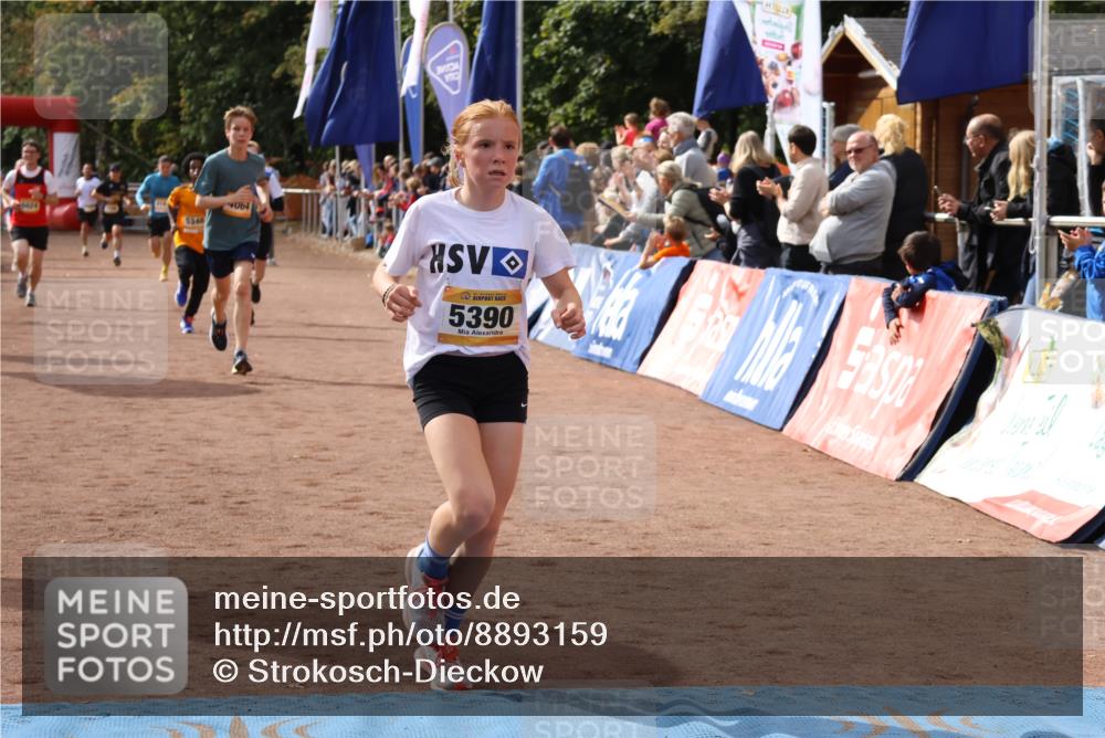 14.09.2025 - Airport Race Strokosch-Dieckow http://msf.ph/oto/8893159 14.09.2025 12:04:26 Ziel 2054, 4064, 5024, 5025, 5166, 5346, 5390 meine-sportfotos.de