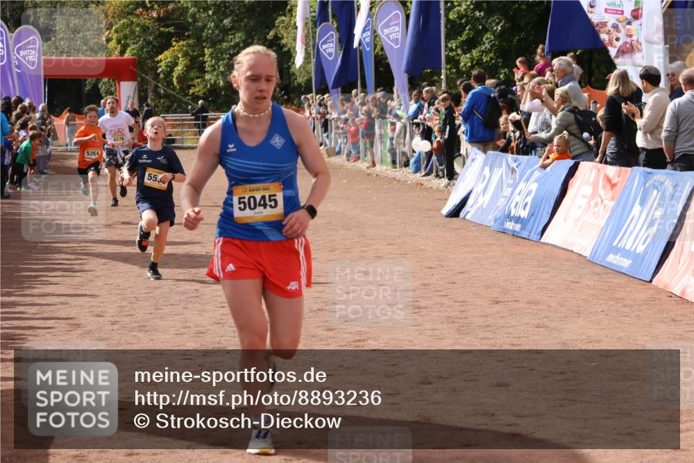 14.09.2025 - Airport Race Strokosch-Dieckow http://msf.ph/oto/8893236 14.09.2025 12:04:38 Ziel 2175, 4194, 5024, 5045, 5188, 5264, 5538 meine-sportfotos.de