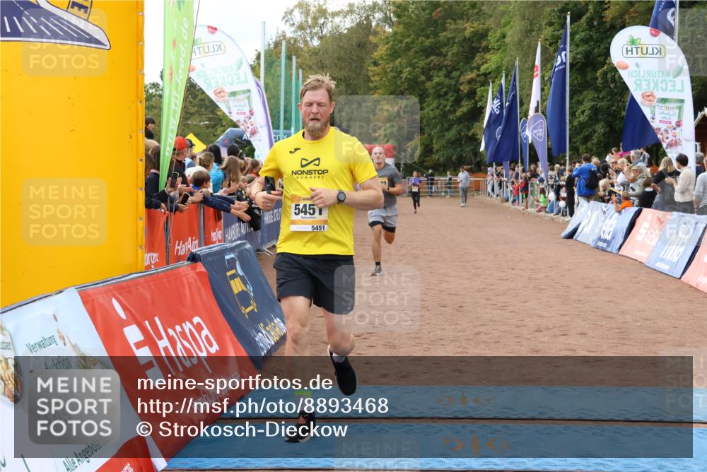 14.09.2025 - Airport Race Strokosch-Dieckow http://msf.ph/oto/8893468 14.09.2025 12:05:23 Ziel 620, 5289, 5451, 5515 meine-sportfotos.de