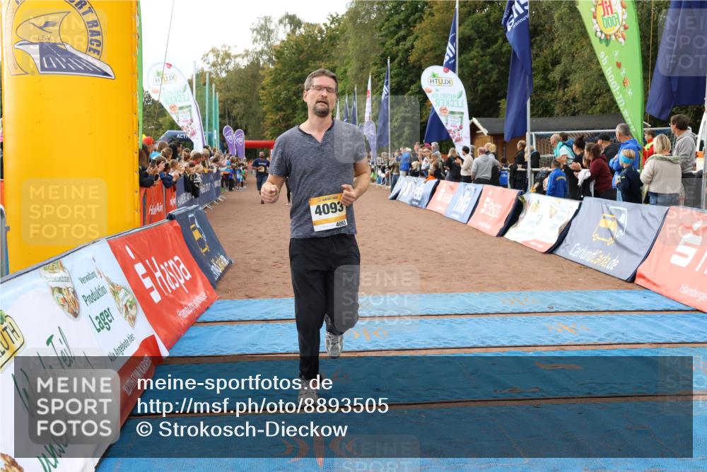 14.09.2025 - Airport Race Strokosch-Dieckow http://msf.ph/oto/8893505 14.09.2025 12:05:35 Ziel 4077, 4081, 4093, 4122, 5014, 5048, 5206, 5369, 5513 meine-sportfotos.de