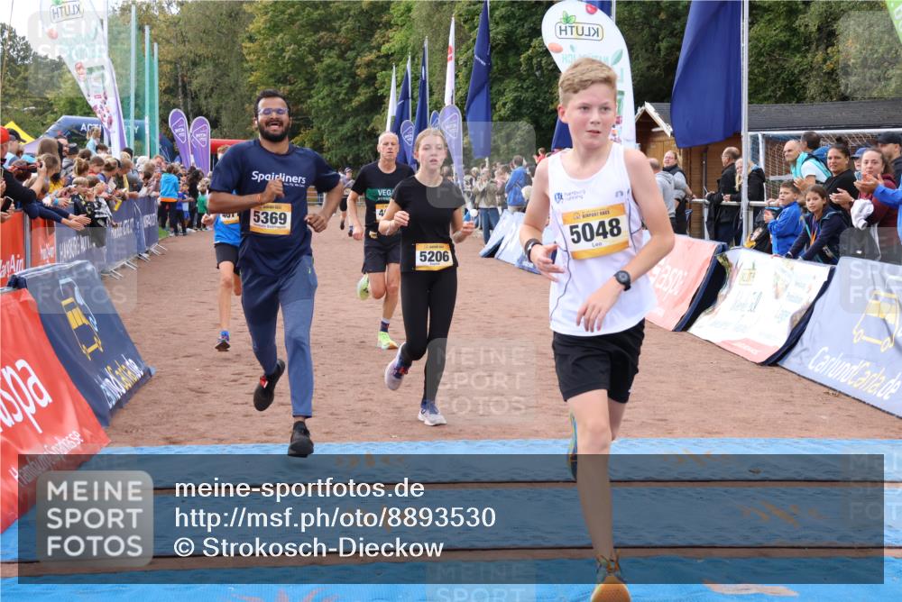 14.09.2025 - Airport Race Strokosch-Dieckow http://msf.ph/oto/8893530 14.09.2025 12:05:40 Ziel 609, 4077, 4081, 5014, 5048, 5206, 5369, 5478 meine-sportfotos.de