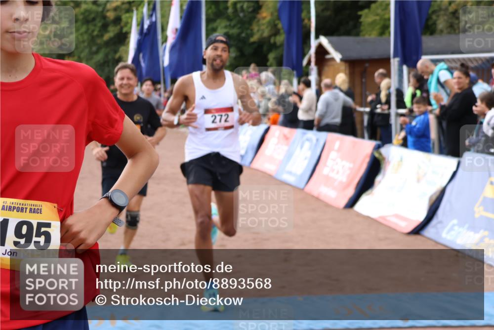 14.09.2025 - Airport Race Strokosch-Dieckow http://msf.ph/oto/8893568 14.09.2025 12:06:20 Ziel 272, 276, 4065, 4071, 4118, 4255, 5195, 5333, 5539 meine-sportfotos.de