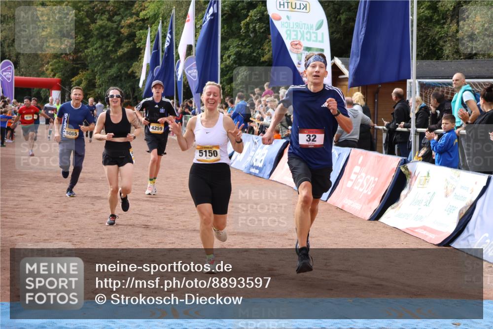 14.09.2025 - Airport Race Strokosch-Dieckow http://msf.ph/oto/8893597 14.09.2025 12:06:44 Ziel 4, 32, 1940, 4230, 4259, 5065, 5150, 5161 meine-sportfotos.de