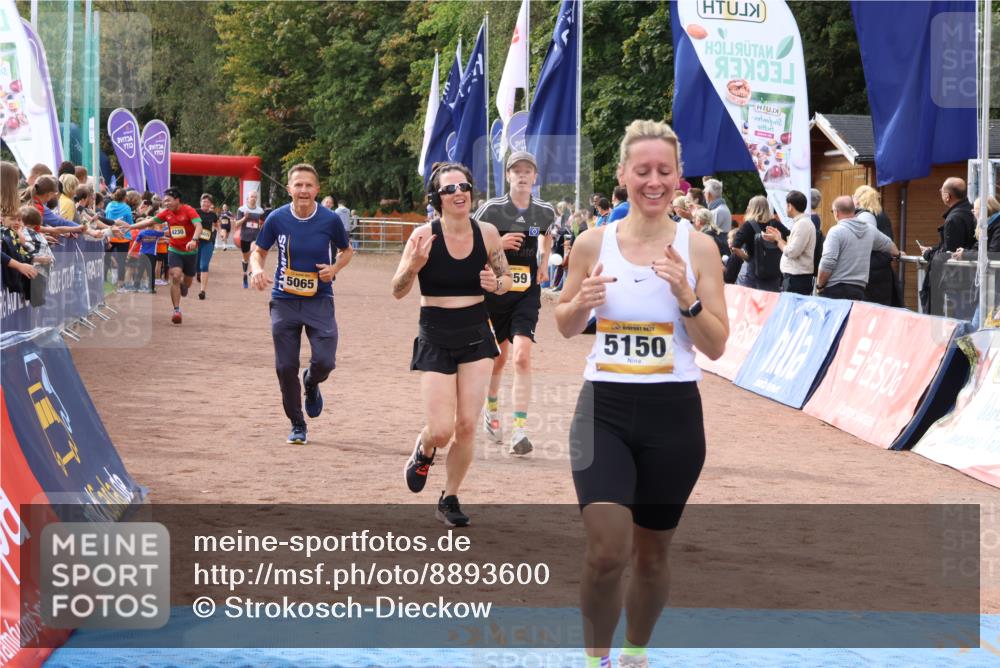 14.09.2025 - Airport Race Strokosch-Dieckow http://msf.ph/oto/8893600 14.09.2025 12:06:45 Ziel 4, 32, 1940, 4070, 4230, 4259, 5065, 5150, 5161, 5179 meine-sportfotos.de