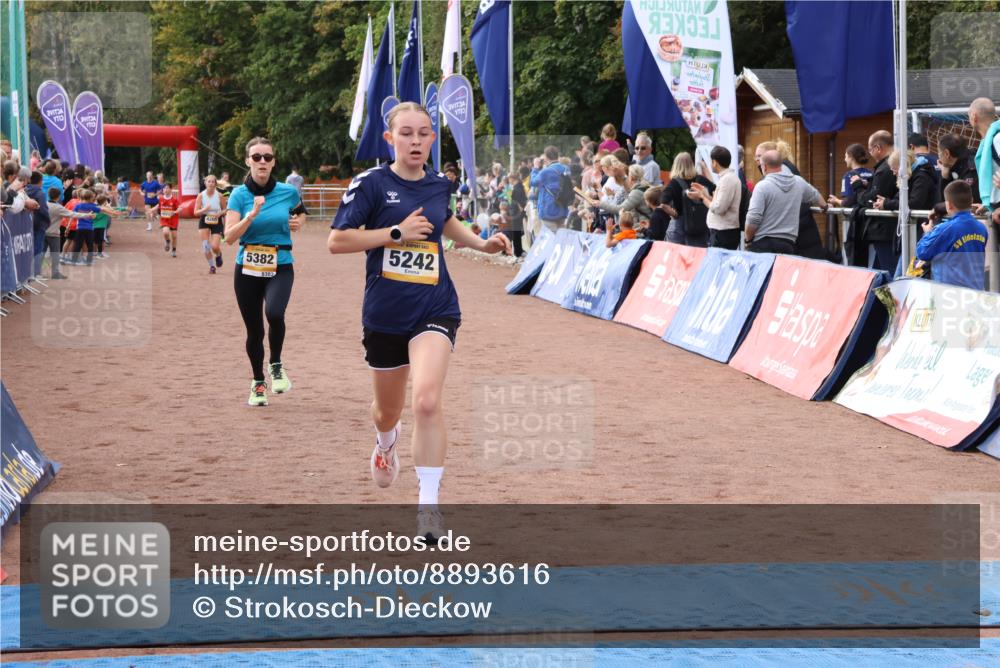 14.09.2025 - Airport Race Strokosch-Dieckow http://msf.ph/oto/8893616 14.09.2025 12:06:59 Ziel 1265, 4205, 5242, 5382 meine-sportfotos.de