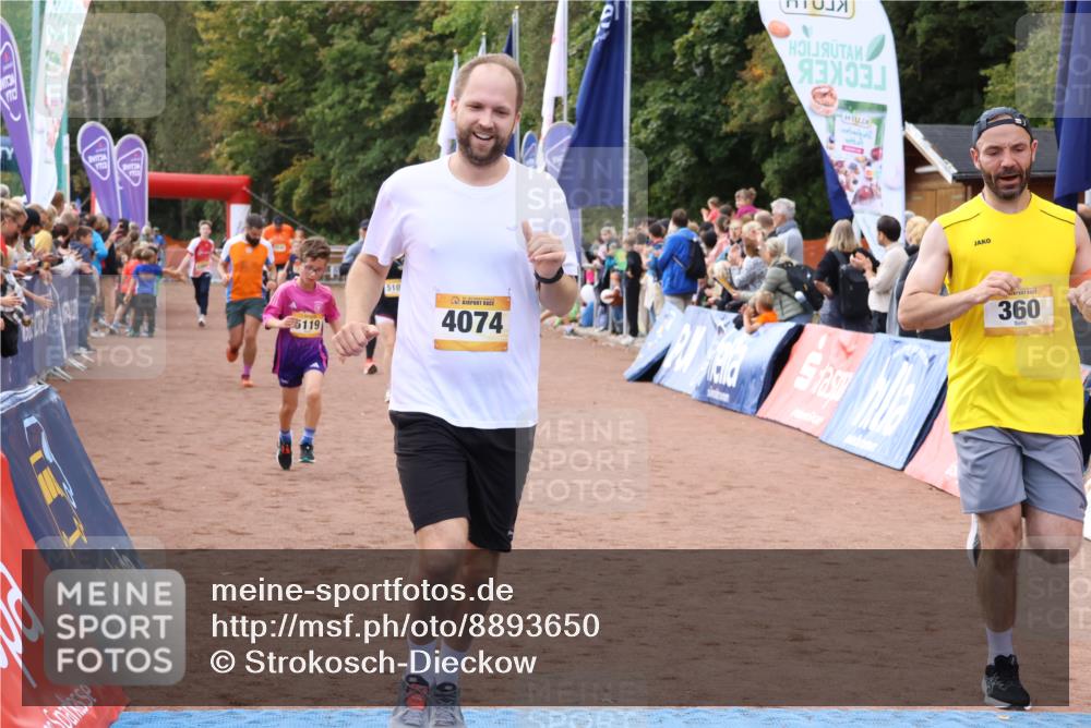 14.09.2025 - Airport Race Strokosch-Dieckow http://msf.ph/oto/8893650 14.09.2025 12:07:31 Ziel 360, 4066, 4074, 4397, 5043, 5103, 5119, 5362, 5386, 5434 meine-sportfotos.de