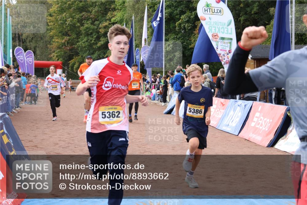 14.09.2025 - Airport Race Strokosch-Dieckow http://msf.ph/oto/8893662 14.09.2025 12:07:39 Ziel 2031, 5043, 5076, 5103, 5362, 5386, 5434, 5448, 5546 meine-sportfotos.de