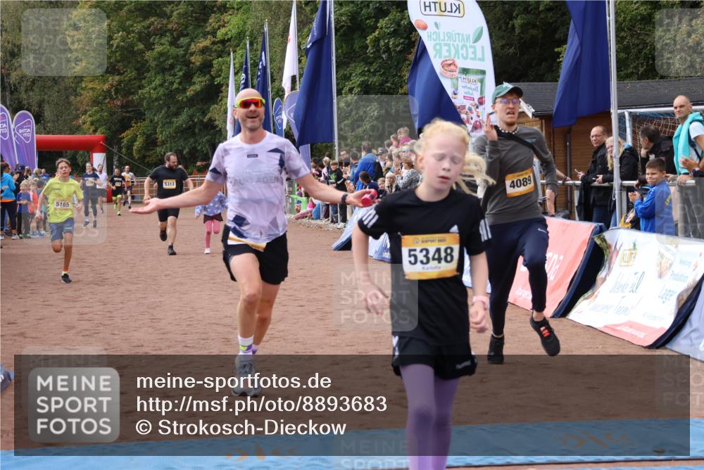 14.09.2025 - Airport Race Strokosch-Dieckow http://msf.ph/oto/8893683 14.09.2025 12:07:57 Ziel 326, 4089, 4147, 5165, 5313, 5348, 5505 meine-sportfotos.de