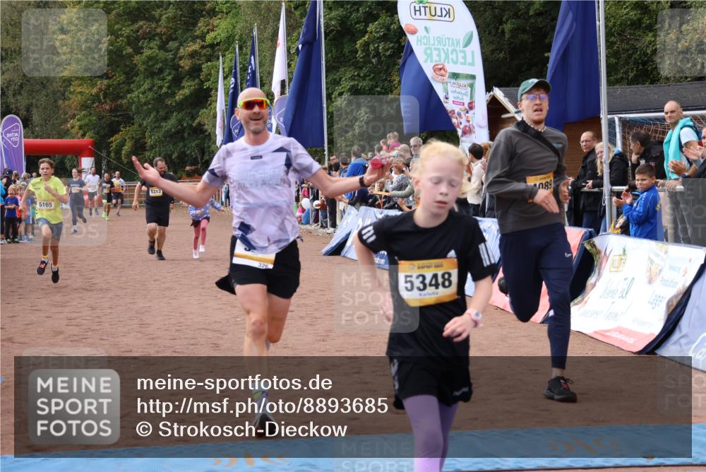 14.09.2025 - Airport Race Strokosch-Dieckow http://msf.ph/oto/8893685 14.09.2025 12:07:57 Ziel 326, 4089, 4147, 5165, 5313, 5348, 5505 meine-sportfotos.de