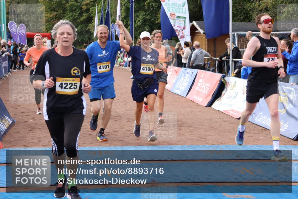 14.09.2025 - Airport Race Strokosch-Dieckow http://msf.ph/oto/8893716 14.09.2025 12:08:17 Ziel 220, 699, 4100, 4101, 4225, 5241, 5251, 5269, 5297, 5470, 5525 meine-sportfotos.de