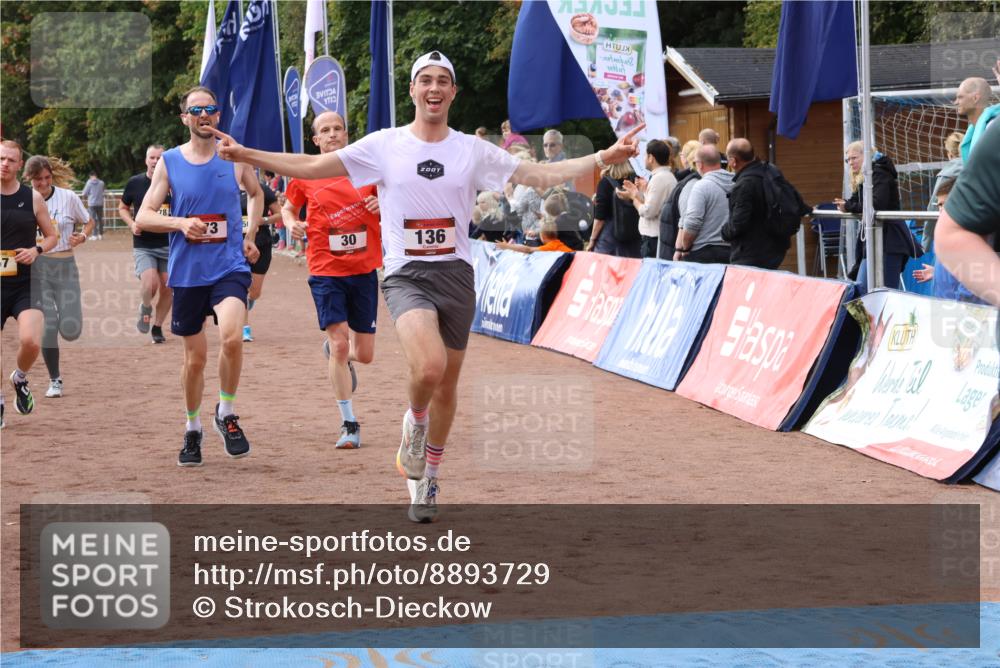 14.09.2025 - Airport Race Strokosch-Dieckow http://msf.ph/oto/8893729 14.09.2025 12:08:28 Ziel 30, 136, 657, 699, 873, 2078, 4109, 5156, 5297, 5437, 5472, 5504 meine-sportfotos.de