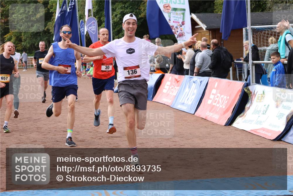 14.09.2025 - Airport Race Strokosch-Dieckow http://msf.ph/oto/8893735 14.09.2025 12:08:28 Ziel 30, 136, 657, 699, 873, 2078, 4109, 5156, 5297, 5437, 5472, 5504 meine-sportfotos.de