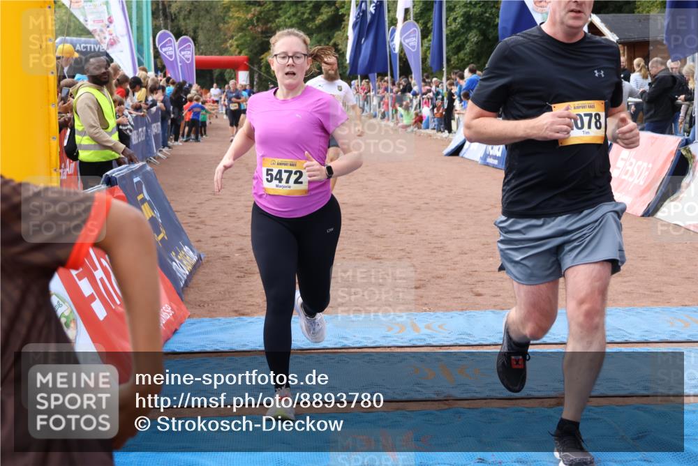 14.09.2025 - Airport Race Strokosch-Dieckow http://msf.ph/oto/8893780 14.09.2025 12:08:35 Ziel 657, 2078, 4109, 5298, 5437, 5472, 5504 meine-sportfotos.de