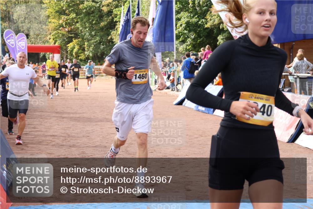 14.09.2025 - Airport Race Strokosch-Dieckow http://msf.ph/oto/8893967 14.09.2025 12:09:28 Ziel 454, 724, 1460, 4040, 5311, 5450, 5482, 5540 meine-sportfotos.de