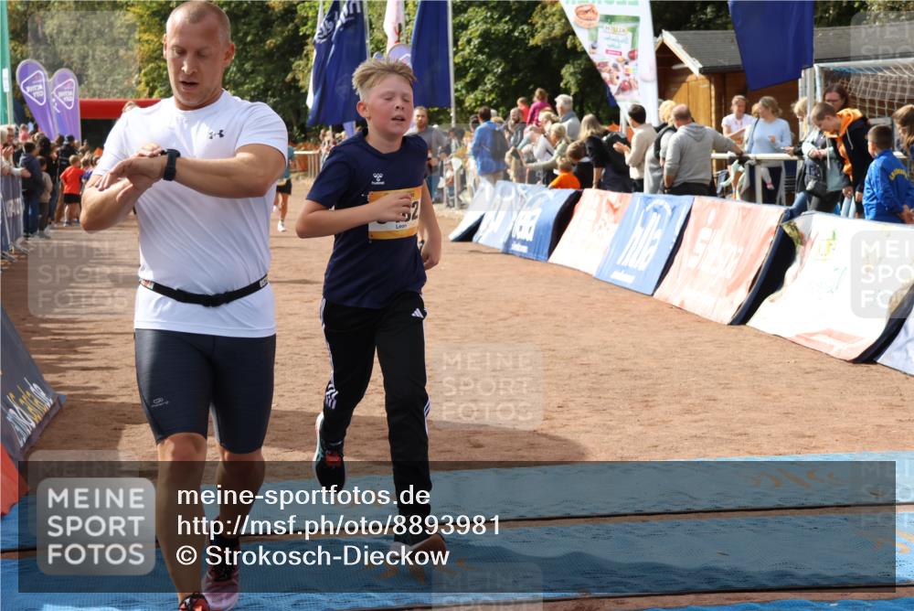 14.09.2025 - Airport Race Strokosch-Dieckow http://msf.ph/oto/8893981 14.09.2025 12:09:31 Ziel 426, 454, 724, 1460, 4040, 5123, 5311, 5482, 5503 meine-sportfotos.de