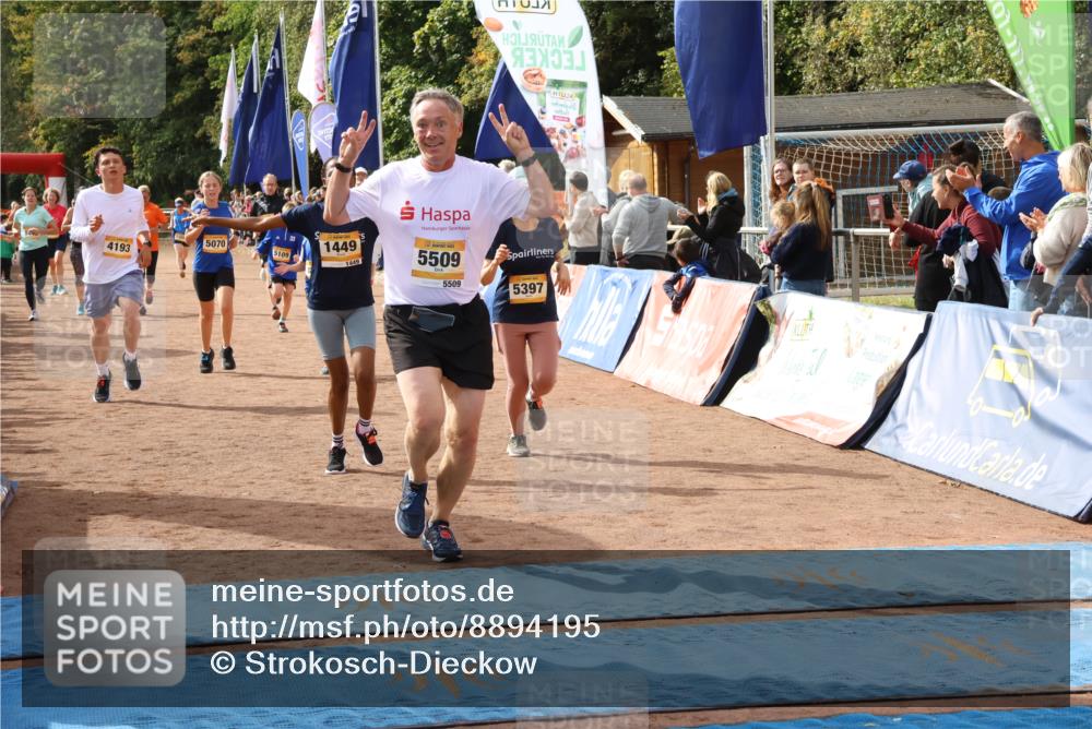 14.09.2025 - Airport Race Strokosch-Dieckow http://msf.ph/oto/8894195 14.09.2025 12:10:18 Ziel 521, 711, 865, 1449, 1651, 4193, 5070, 5109, 5110, 5139, 5366, 5370, 5397, 5445, 5487, 5509 meine-sportfotos.de