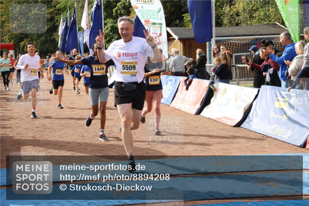 14.09.2025 - Airport Race Strokosch-Dieckow http://msf.ph/oto/8894208 14.09.2025 12:10:19 Ziel 521, 711, 865, 1449, 1651, 4193, 5070, 5109, 5110, 5139, 5366, 5370, 5397, 5445, 5487, 5509, 5534 meine-sportfotos.de