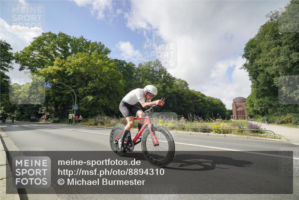14.09.2025 - Stadtparktriathlon Michael Burmester http://msf.ph/oto/8894310 14.09.2025 12:17:25 Radfahren 1096, 1148, 1175, 1219, 1255, 1261 meine-sportfotos.de