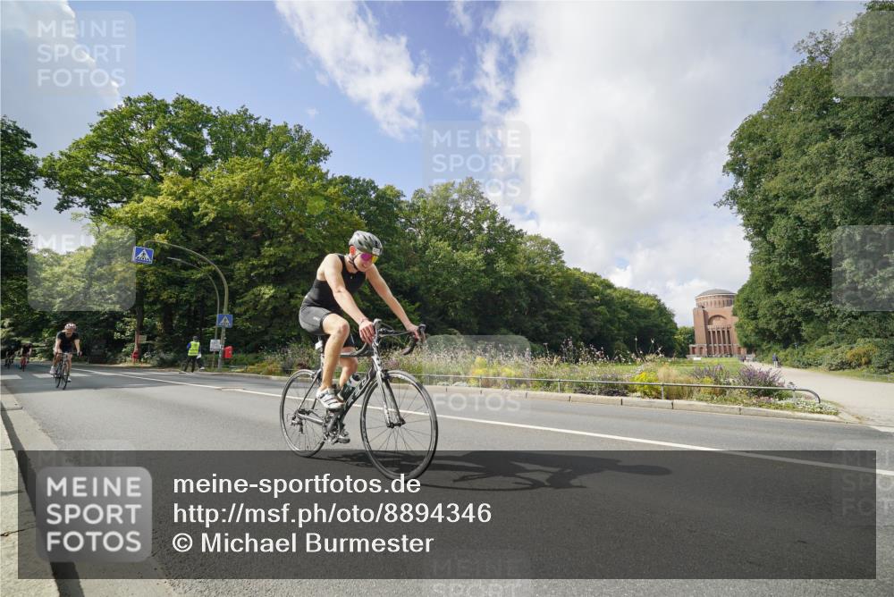 14.09.2025 - Stadtparktriathlon Michael Burmester http://msf.ph/oto/8894346 14.09.2025 12:18:49 Radfahren 1132, 1212, 1256, 1280, 1314 meine-sportfotos.de
