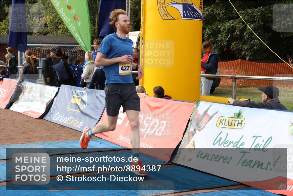 14.09.2025 - Airport Race Strokosch-Dieckow http://msf.ph/oto/8894387 14.09.2025 12:10:50 Ziel 57, 875, 1029, 4221, 5230, 5235 meine-sportfotos.de