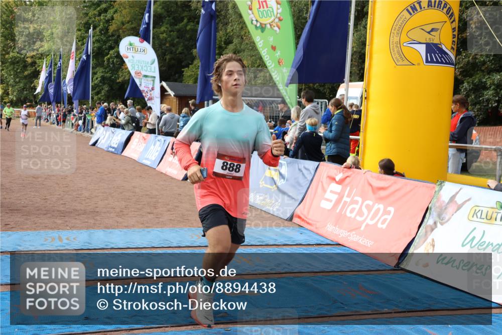 14.09.2025 - Airport Race Strokosch-Dieckow http://msf.ph/oto/8894438 14.09.2025 12:11:01 Ziel 719, 888, 1029, 5106, 5230, 5512 meine-sportfotos.de