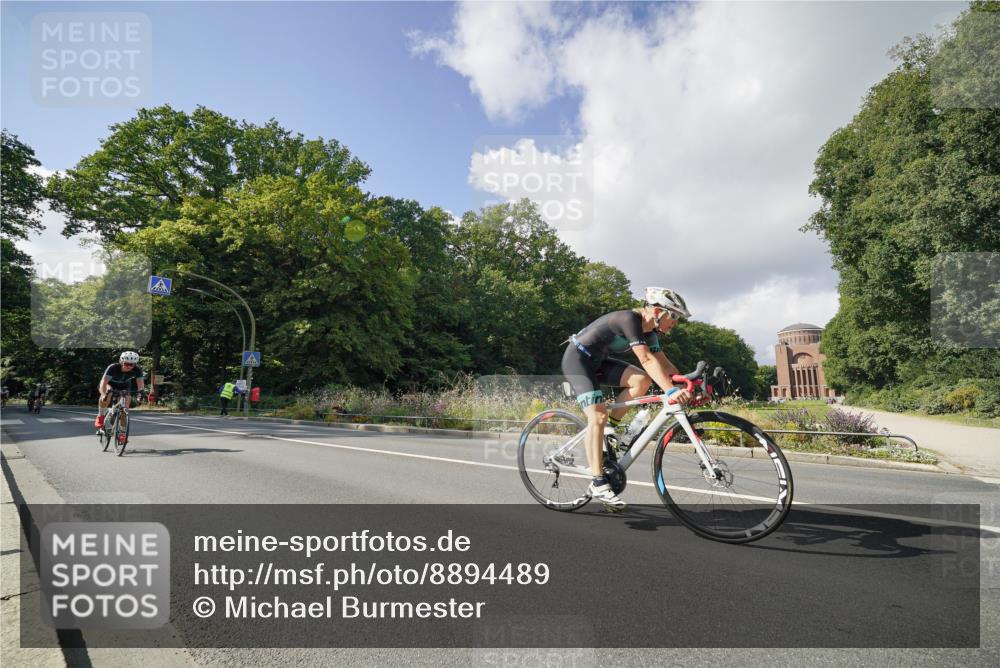 14.09.2025 - Stadtparktriathlon Michael Burmester http://msf.ph/oto/8894489 14.09.2025 12:24:52 Radfahren 1133, 1205, 1239, 1249, 1261, 1276, 1287, 1306, 1317 meine-sportfotos.de