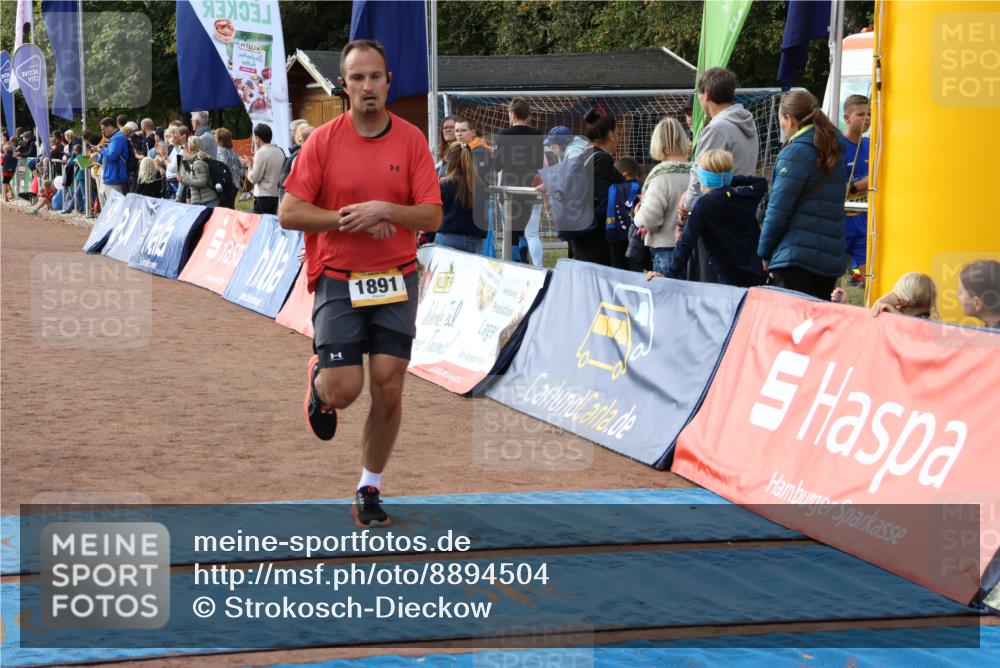 14.09.2025 - Airport Race Strokosch-Dieckow http://msf.ph/oto/8894504 14.09.2025 12:11:23 Ziel 593, 1891, 4112, 5085, 5088, 5184 meine-sportfotos.de