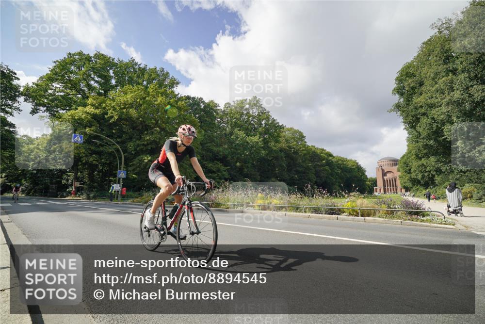 14.09.2025 - Stadtparktriathlon Michael Burmester http://msf.ph/oto/8894545 14.09.2025 12:26:55 Radfahren 1160, 1189, 1280, 1303, 1314 meine-sportfotos.de