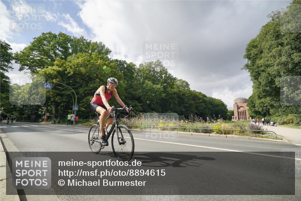 14.09.2025 - Stadtparktriathlon Michael Burmester http://msf.ph/oto/8894615 14.09.2025 12:30:04 Radfahren 1159, 1180, 1192, 1248, 1273, 1308, 1316 meine-sportfotos.de