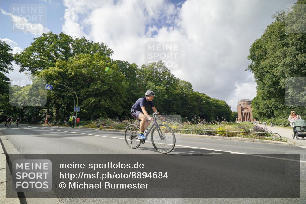 14.09.2025 - Stadtparktriathlon Michael Burmester http://msf.ph/oto/8894684 14.09.2025 12:33:16 Radfahren 1148, 1150, 1156, 1245, 1247, 1255, 1287, 1417 meine-sportfotos.de