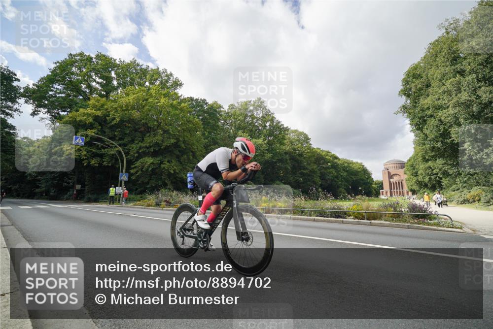 14.09.2025 - Stadtparktriathlon Michael Burmester http://msf.ph/oto/8894702 14.09.2025 12:34:11 Radfahren 1149, 1419 meine-sportfotos.de