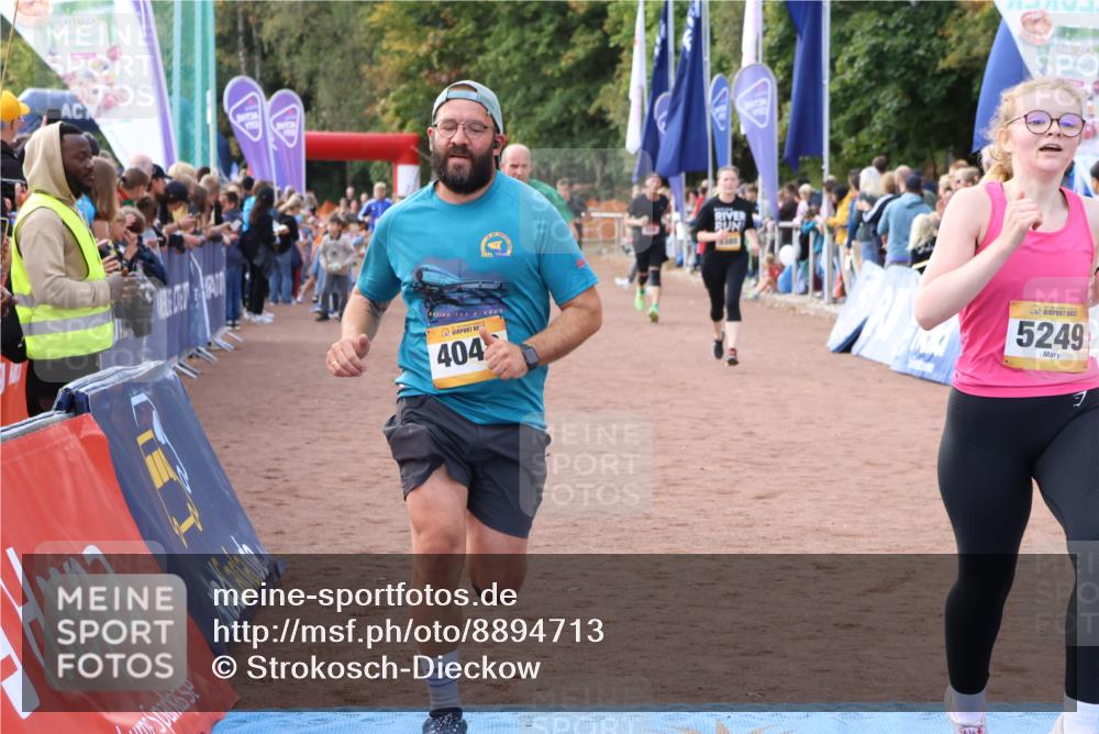 14.09.2025 - Airport Race Strokosch-Dieckow http://msf.ph/oto/8894713 14.09.2025 12:11:59 Ziel 698, 1486, 4048, 4210, 5229, 5249, 5388 meine-sportfotos.de