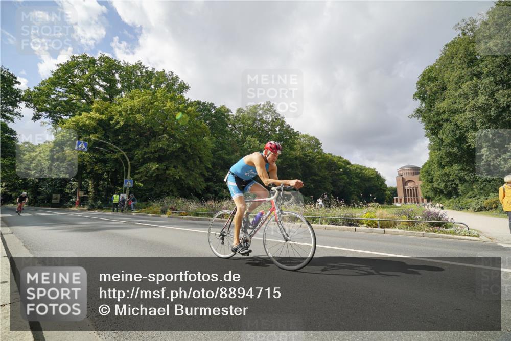 14.09.2025 - Stadtparktriathlon Michael Burmester http://msf.ph/oto/8894715 14.09.2025 12:34:49 Radfahren 1250, 1280, 1314, 1353, 1383, 1390 meine-sportfotos.de